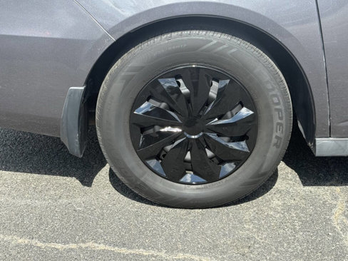 Used 2015 Honda Odyssey LX image 11