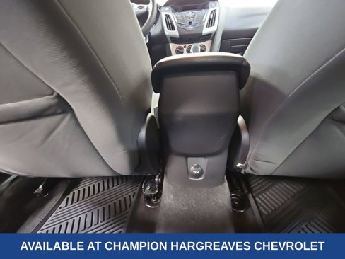 Used 2014 Ford Focus SE w/ SE Winter Package image 30