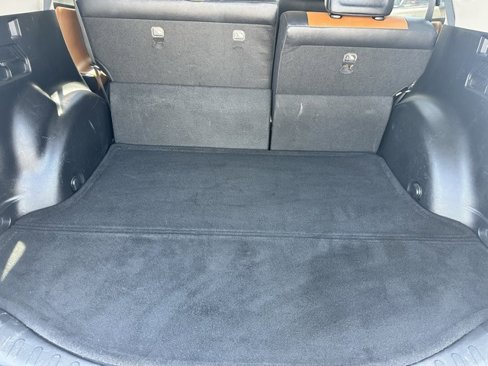 Used 2018 Toyota RAV4 Limited image 9