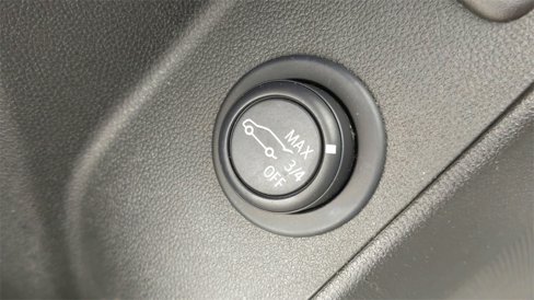 Used 2022 Chevrolet Equinox Premier image 19
