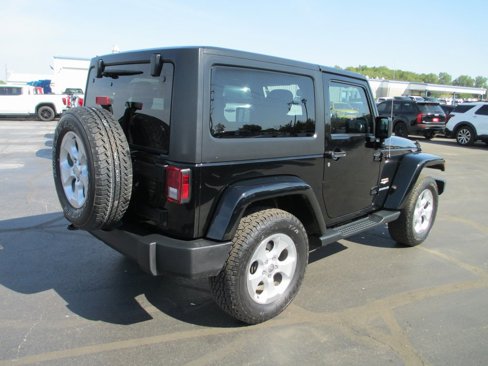 Used 2015 Jeep Wrangler Sahara w/ Connectivity Group image 3