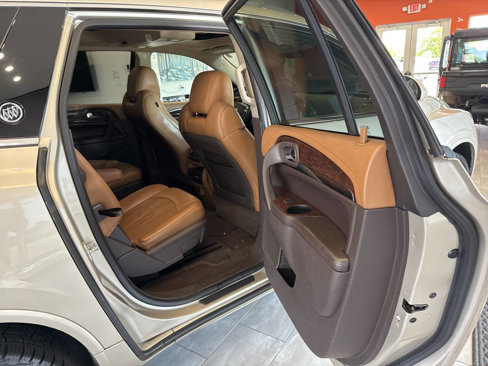 Used 2014 Buick Enclave Premium w/ Trailering Provision Package image 41