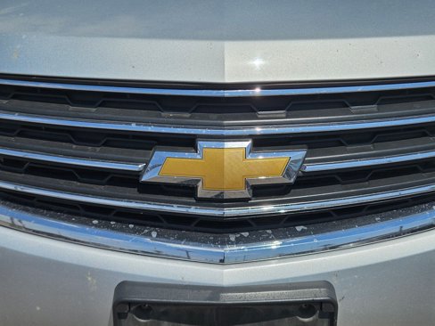 Used 2015 Chevrolet Traverse LT image 9