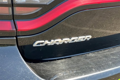 Used 2021 Dodge Charger SXT w/ Leather Interior Group image 11