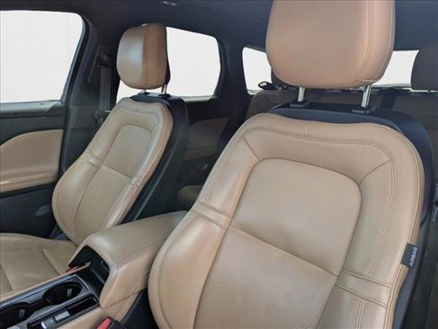 Used 2020 Lincoln Corsair Reserve image 26