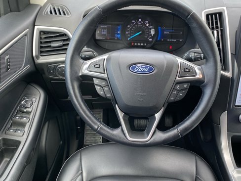 Certified 2022 Ford Edge SEL w/ Convenience Package image 6