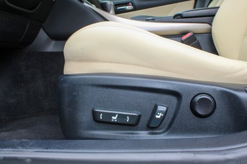 Used 2014 Lexus IS 350 w/ Luxury Package w/Brown Wood image 19