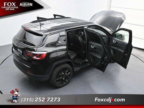 Used 2023 Jeep Compass Latitude w/ Convenience Group image 38
