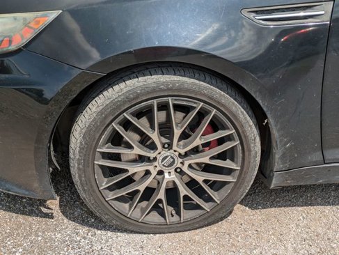 Used 2011 Kia Optima SX w/ Premium Pkg image 6