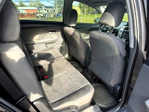 Used 2014 Toyota Prius V Two image 13