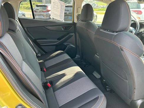 Used 2021 Subaru Crosstrek 2.0i Premium image 21