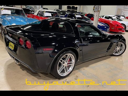 Used 2007 Chevrolet Corvette Z06 w/ Preferred Equipment Group image 2