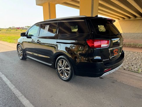 Used 2016 Kia Sedona SX Limited image 5