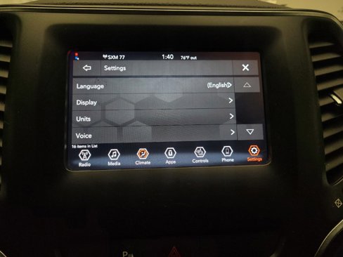 Used 2020 Jeep Cherokee Latitude Plus w/ Cold Weather Group image 25