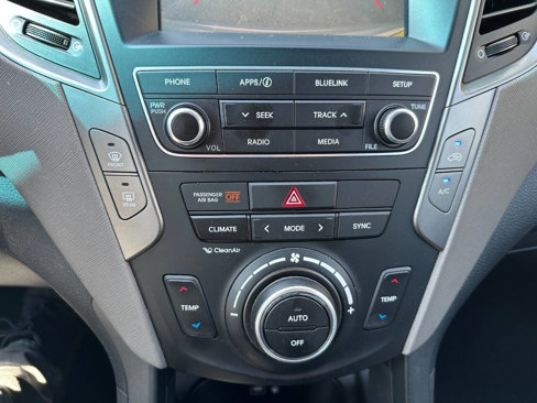 Used 2017 Hyundai Santa Fe Sport image 16
