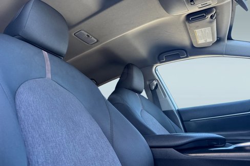Certified 2020 Toyota Camry LE image 26