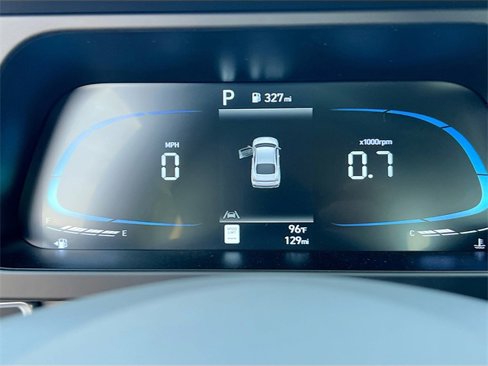 New 2025 Hyundai Elantra Sport image 12
