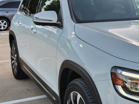 Used 2020 Mercedes-Benz GLB 250 image 8