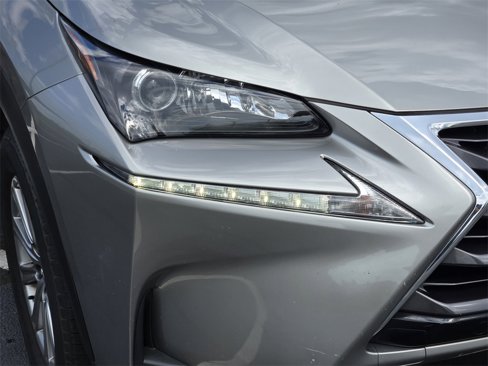 Used 2015 Lexus NX 200t FWD image 9