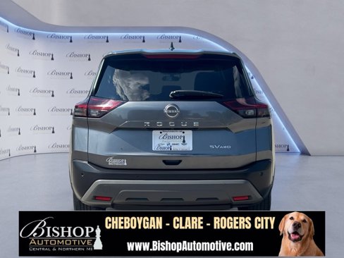 Used 2022 Nissan Rogue SV image 15