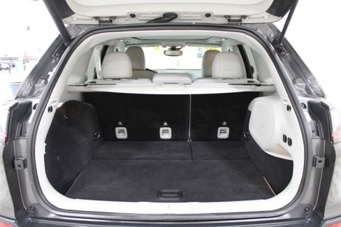 Used 2019 Jeep Cherokee Limited w/ Luxury Group image 28