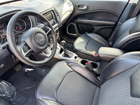 Used 2018 Jeep Compass Latitude image 20