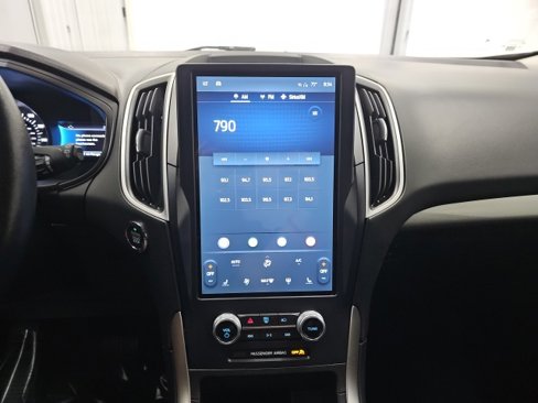 Used 2023 Ford Edge SEL image 27