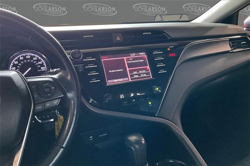 Used 2019 Toyota Camry SE image 30