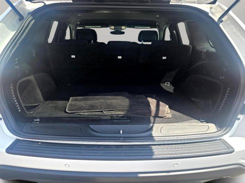 Used 2017 Jeep Grand Cherokee Laredo w/ Quick Order Package 23E image 16