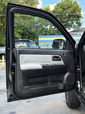 Used 2011 GMC Canyon SLE image 9