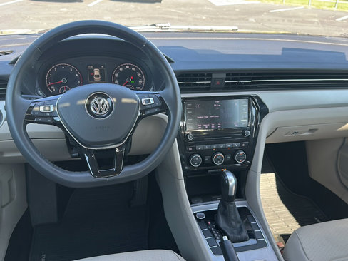 Used 2022 Volkswagen Passat 2.0T SE image 20