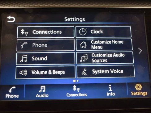 Used 2023 Nissan Kicks SV image 30