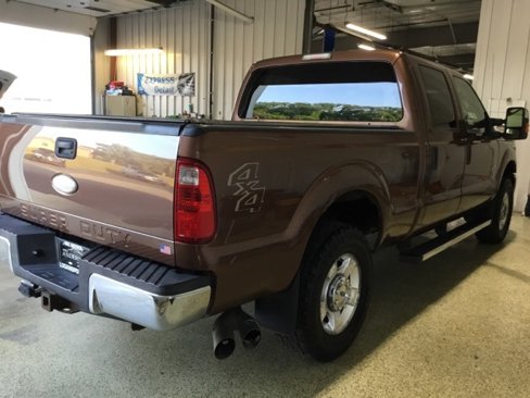 Used 2011 Ford F250 XLT w/ Chrome Pkg image 4