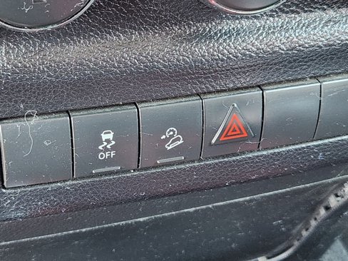 Used 2011 Jeep Wrangler Sport image 27