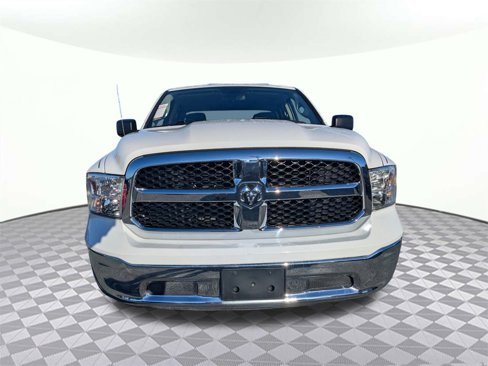 Used 2024 RAM 1500 Classic SLT image 8