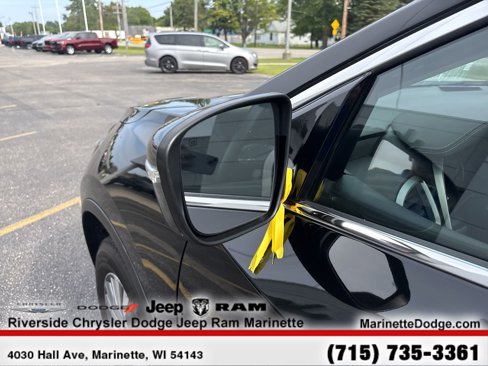 Used 2023 Nissan Murano S image 4
