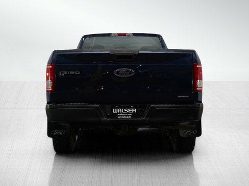 Used 2016 Ford F150 XL w/ Trailer Tow Package image 4