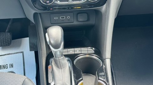 Used 2022 Buick Encore GX Select w/ Sport Touring Package image 18