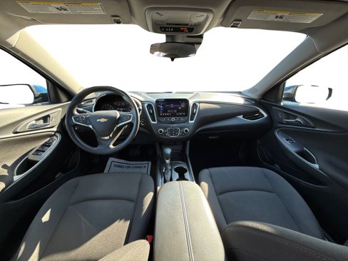Used 2023 Chevrolet Malibu LT image 18