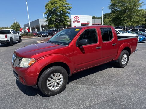 Used 2016 Nissan Frontier SV image 2