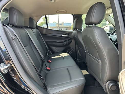 Used 2024 Buick Encore GX Sport Touring image 11