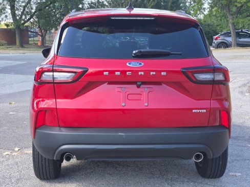 Used 2025 Ford Escape ST-Line Select image 13