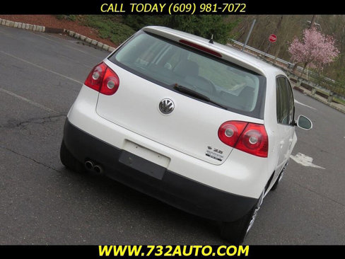 Used 2009 Volkswagen Rabbit S image 24
