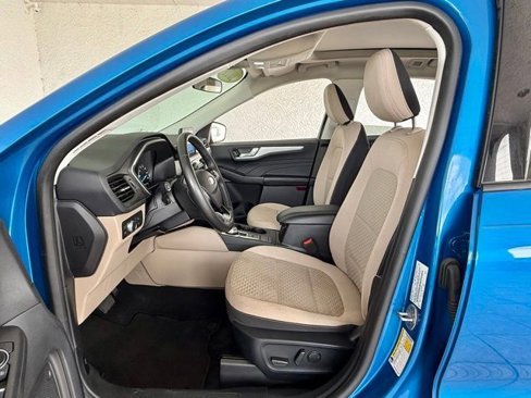 Used 2021 Ford Escape SE w/ Convenience Package image 16