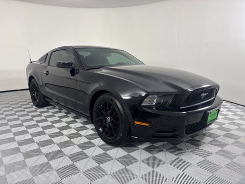 Used 2014 Ford Mustang Coupe w/ FP6 Appearance Package image 7