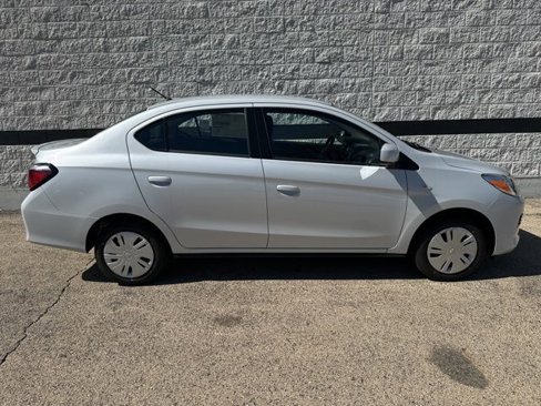 New 2024 Mitsubishi Mirage G4 ES image 2