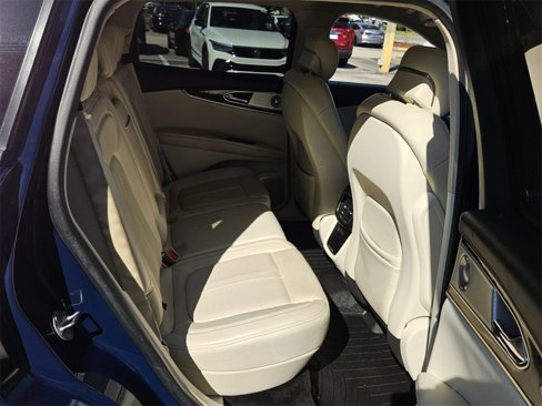Used 2018 Lincoln MKX Black Label w/ Driver Assistance Package image 18
