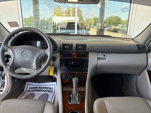Used 2006 Mercedes-Benz C 280 4MATIC Sedan image 12