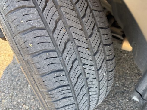 Used 2017 Ford Explorer XLT w/ Equipment Group 202A image 11