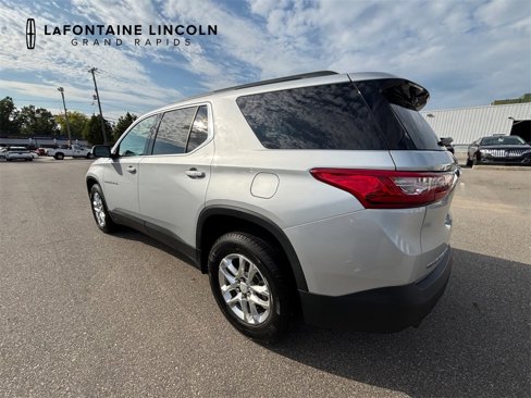 Used 2020 Chevrolet Traverse LT w/ Driver Confidence II Package image 45